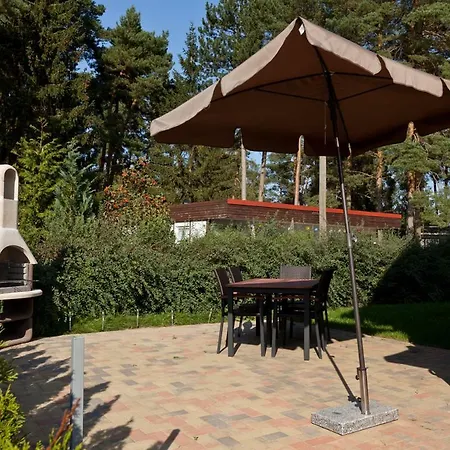 Daire Unter Den Kiefern *